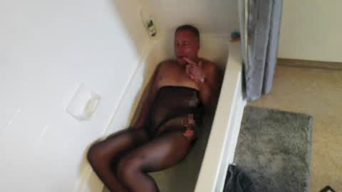 mjeffrey460699861 online show from June 29, 2026, 8:20 pm
