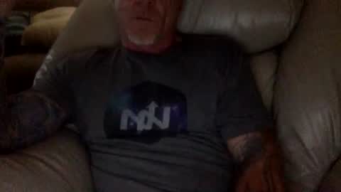 Snapshot of mjg175 chatting on July 18, 2026, 6:45 pm SexyRed online show from July 18, 2026, 6:45 pm