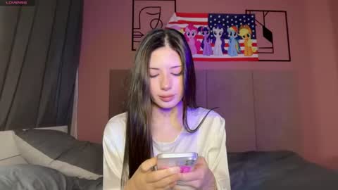 alice and ray online show from August 3, 2026, 4:33 pm