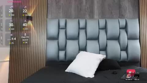 mohamed_malik online show from June 4, 2026, 1:39 pm