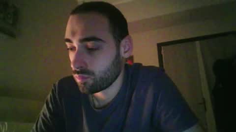 mollo20 online show from February 17, 2026, 8:48 pm