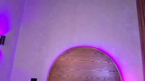 Molly Jackson online show from May 18, 2026, 10:15 pm