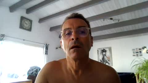 mondess69 online show from August 4, 2026, 6:49 am