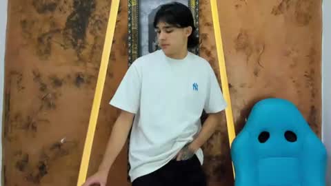 monky_0002 online show from July 11, 2026, 4:48 am