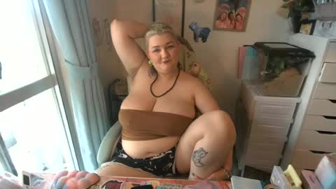 Moo Jay online show from July 9, 2026, 3:32 am