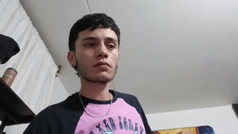 Snapshot of mr_andresr chatting on July 9, 2026, 2:15 am Andy online show from July 9, 2026, 2:15 am