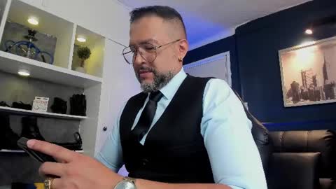 MrFrank. online show from June 12, 2026, 3:00 pm