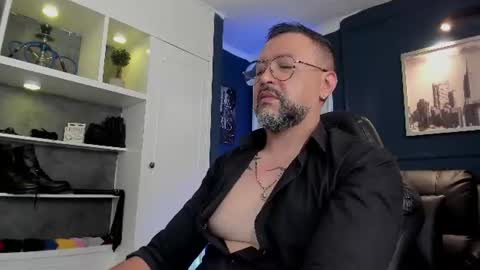 MrFrank. online show from June 19, 2026, 2:21 pm
