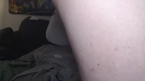 Snapshot of mrgirthygyatt chatting on July 1, 2026, 12:40 pm mrgirthygyatt online show from July 1, 2026, 12:40 pm