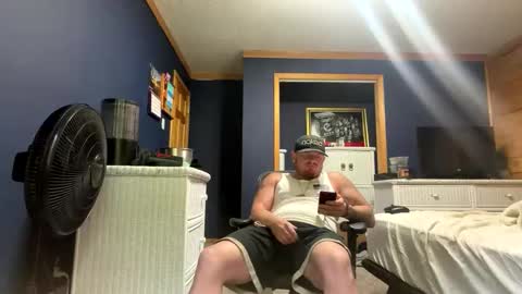 mrhandsome_1 online show from May 6, 2026, 6:24 pm