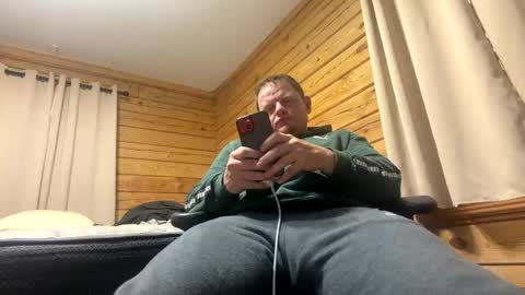mrhandsome_1 online show from June 5, 2026, 1:06 pm