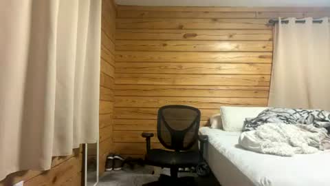 mrhandsome_1 online show from July 6, 2026, 12:46 pm