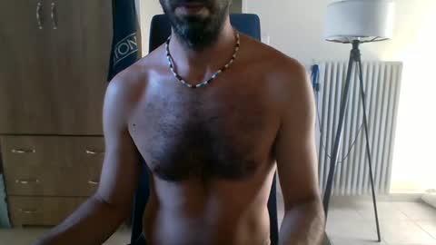 Snapshot of mrralph__90 chatting on July 16, 2026, 1:39 pm Mrralph online show from July 16, 2026, 1:39 pm