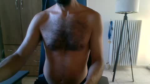 Snapshot of mrralph__90 chatting on July 17, 2026, 2:34 pm Mrralph online show from July 17, 2026, 2:34 pm