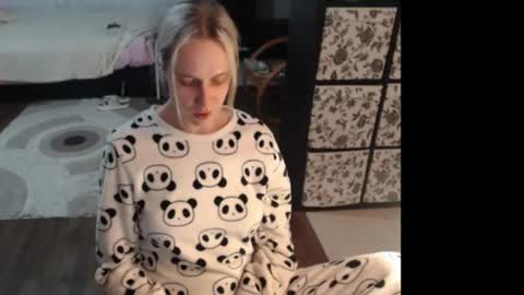 Snapshot of mrsluck chatting on June 26, 2026, 1:54 am Sasha online show from June 26, 2026, 1:54 am