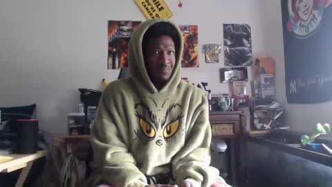 mrsoonicexrated online show from April 30, 2026, 3:07 pm