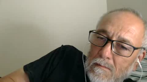 Snapshot of mrtease5 chatting on July 27, 2026, 4:19 am mrtease5 online show from July 27, 2026, 4:19 am