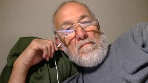 Snapshot of mrtease5 chatting on August 2, 2026, 9:57 pm mrtease5 online show from August 2, 2026, 9:57 pm