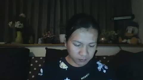 MsKim online show from May 1, 2026, 1:48 pm