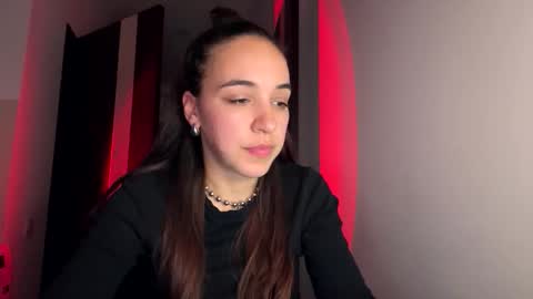 ms_sophiee online show from April 30, 2026, 6:03 pm