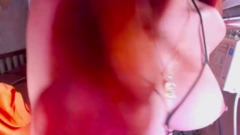 Snapshot of msdiamondxx chatting on June 28, 2026, 2:06 am CINDY MIRANDA online show from June 28, 2026, 2:06 am