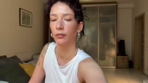 Snapshot of mulaniha chatting on June 16, 2026, 5:10 am Mulaniha online show from June 16, 2026, 5:10 am