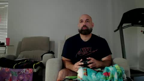 Snapshot of munchies420 chatting on July 27, 2026, 11:39 am Bearded online show from July 27, 2026, 11:39 am