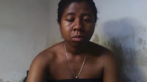 murielleee online show from May 18, 2026, 8:20 am