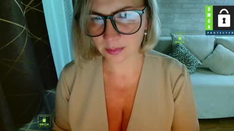 Lana online show from June 2, 2026, 8:16 am