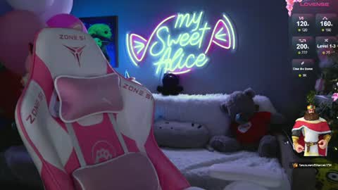 Snapshot of my__sweet__alice chatting on June 16, 2026, 9:06 pm mysweetalice online show from June 16, 2026, 9:06 pm