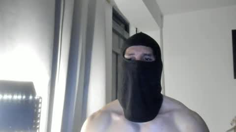 mysterious_muscles online show from July 18, 2026, 11:52 pm