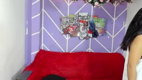 nahomi_hot2002 online show from July 7, 2026, 1:15 pm