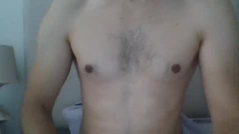 nakedandfree978 online show from June 18, 2026, 11:25 am