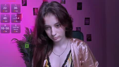 Snapshot of nami_glow chatting on July 13, 2026, 7:05 pm your Nami online show from July 13, 2026, 7:05 pm