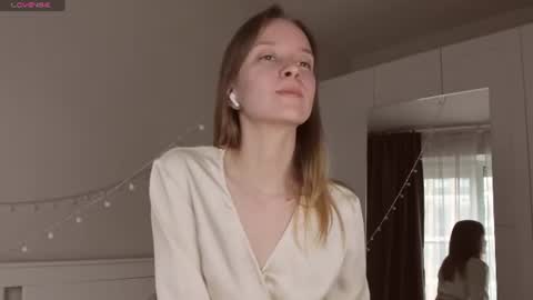 Naomi online show from June 17, 2026, 4:19 pm
