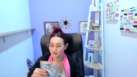 Snapshot of naomy_stanley_ chatting on July 16, 2026, 7:58 am naomy_stanley_ online show from July 16, 2026, 7:58 am