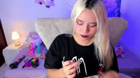 Snapshot of nataliahenao_69 chatting on July 21, 2026, 5:26 pm Nataliua Henao online show from July 21, 2026, 5:26 pm