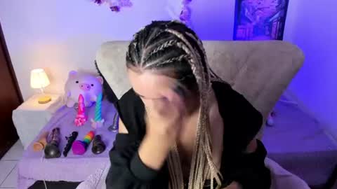 Snapshot of nataliahenao_69 chatting on August 4, 2026, 6:21 pm Nataliua Henao online show from August 4, 2026, 6:21 pm