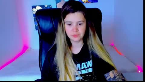 natalisecret online show from June 19, 2026, 11:14 am