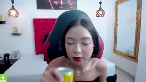 nathaliasweet_1_ online show from June 26, 2026, 6:01 pm