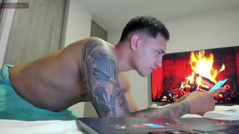 nathan_gross online show from April 7, 2026, 12:11 am