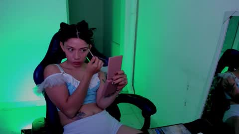 nathasha_bdsm_ online show from February 25, 2026, 1:10 pm