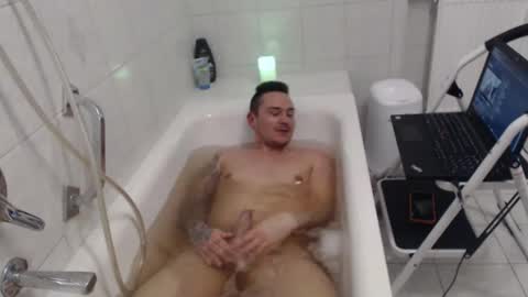 naughty_tobi93 online show from October 30, 2025, 4:41 pm