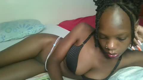 naughty online show from May 18, 2026, 12:51 am