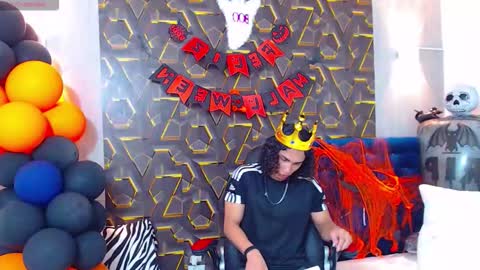 NAZPER online show from October 23, 2025, 4:28 pm