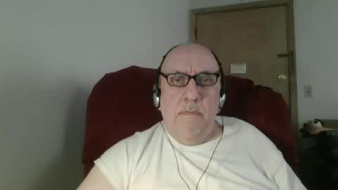 Tom online show from June 15, 2026, 11:07 pm