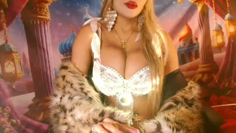 nefertari8 online show from June 28, 2026, 12:22 pm