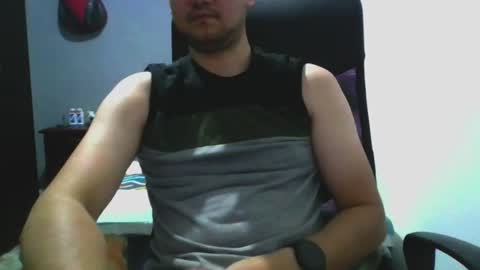 Snapshot of nerdxxx94 chatting on June 19, 2026, 4:50 am MrBull online show from June 19, 2026, 4:50 am