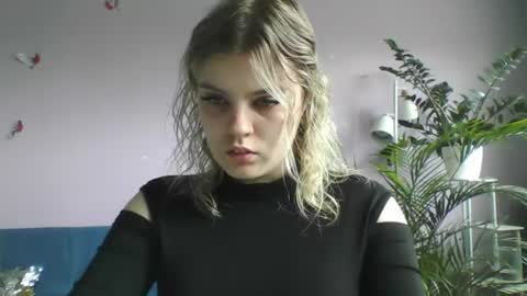 never_enoughh online show from July 9, 2026, 7:34 am