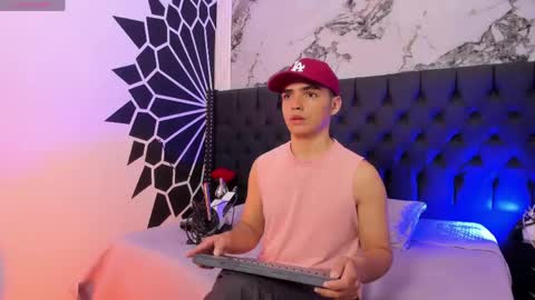 Nico King online show from May 3, 2026, 12:00 pm